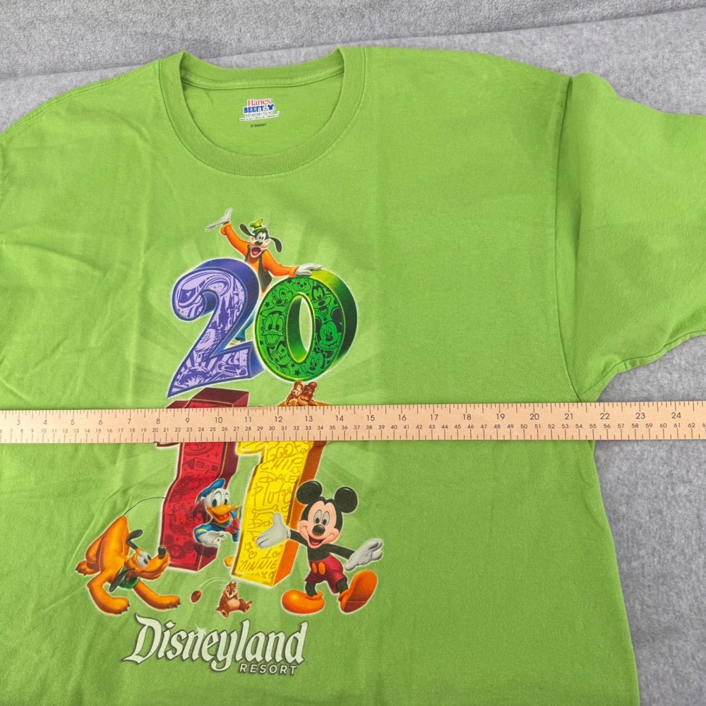 Disney Disneyland Resort 2011 Mickey Mouse Lime Green Hanes Beefy Shirt Mens XL - Picture 5 of 8